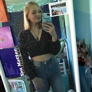 Meet your Posher, Shay